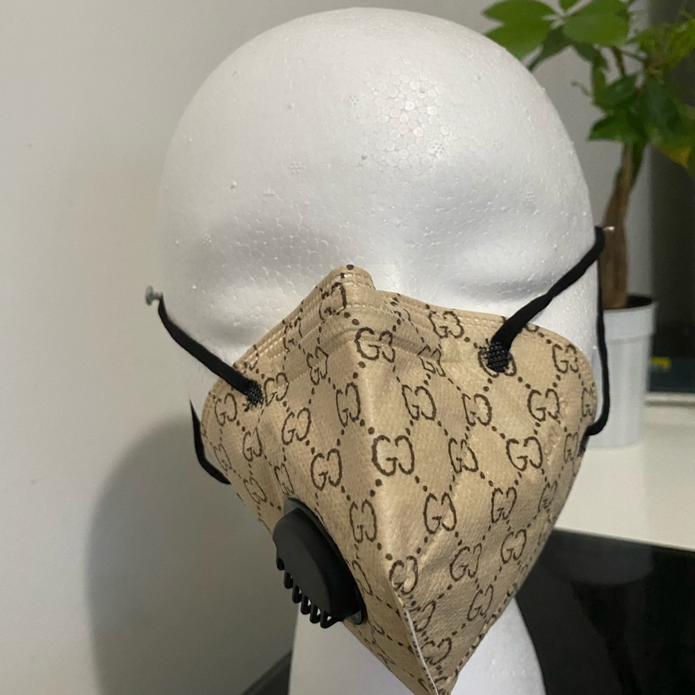 Facemask - Picture 4 of 4